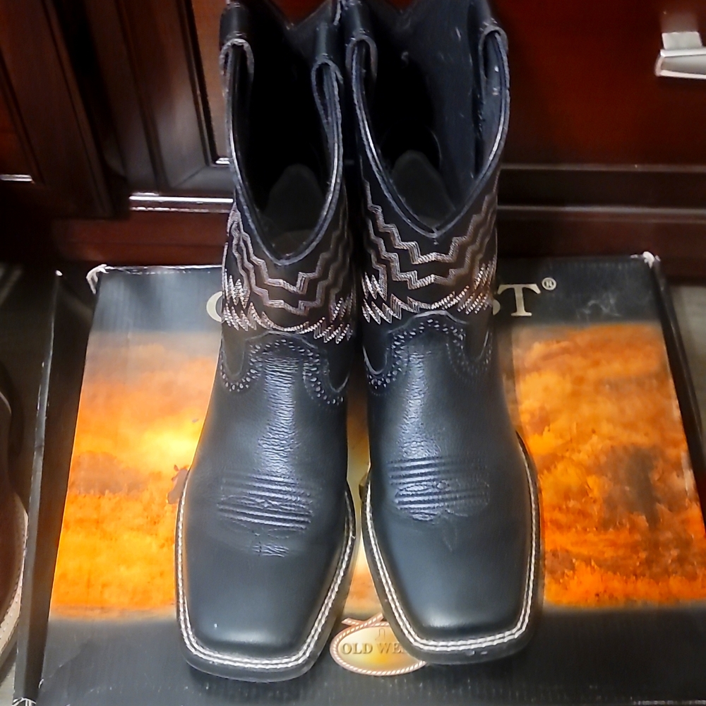 Kids boots